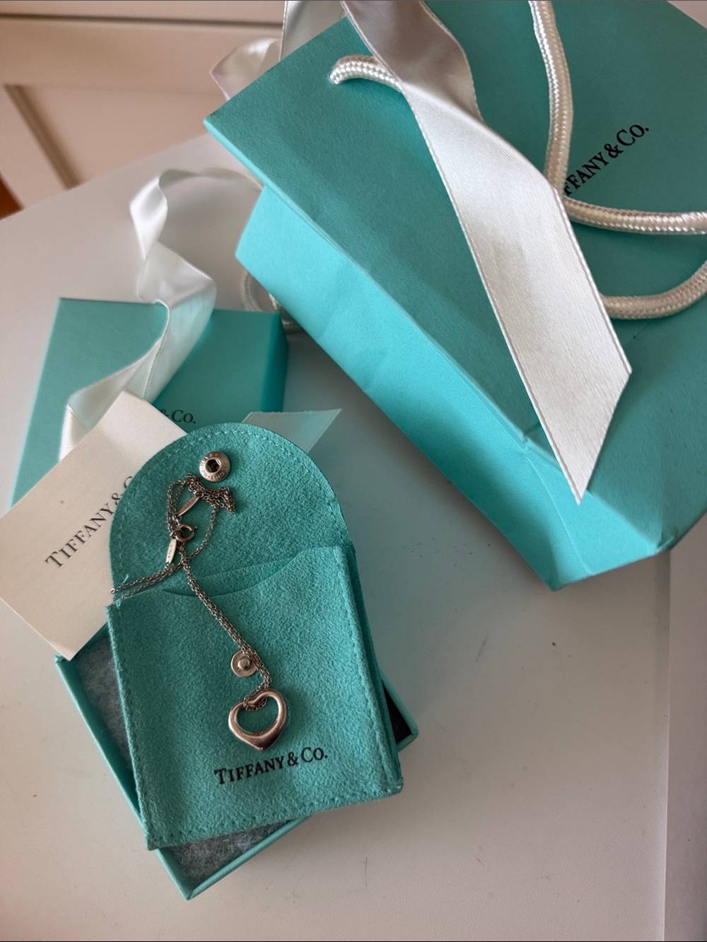 Tiffany & Co. elsa perettiSterling Silver Heart Pendant Necklace w/ bag & box